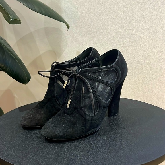 Marc Jacobs suede butterfly heels - Picture 2 of 4